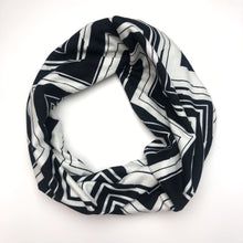 Load image into Gallery viewer, Black and White Chevron Tri-Fold Twisty Headband