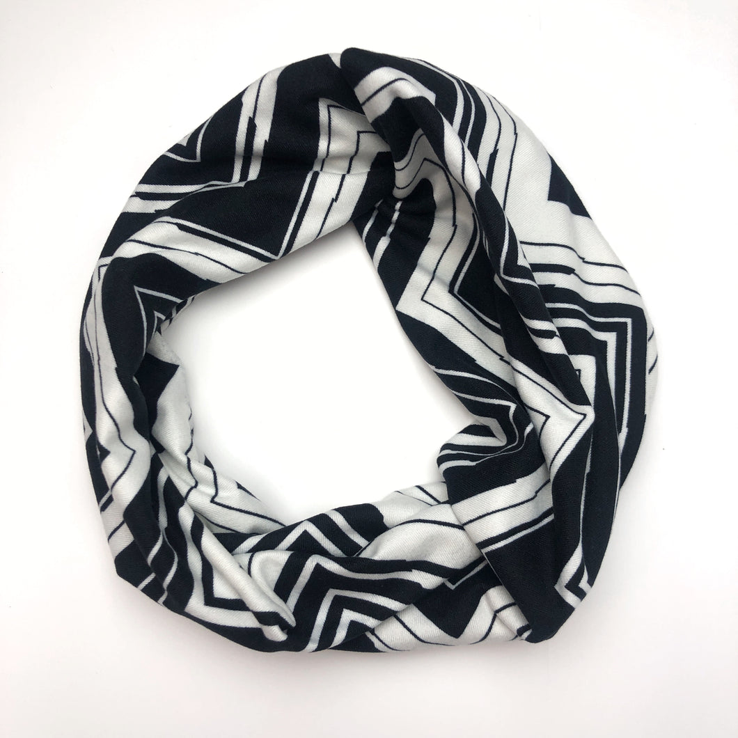 Black and White Chevron Tri-Fold Twisty Headband